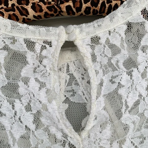 FREE PEOPLE BOHO IVORY/OFF WHITE MODERN ROMANCE SHEER LACE TOP - Picture 10 of 13